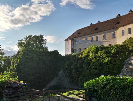 Burg Bernstein