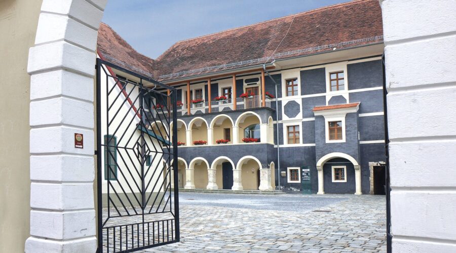 Pfeilburg Fürstenfeld: Geschichtswerkstatt für Jugendliche